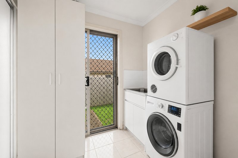 Photo - 117 Whitmore Crescent, Goodna QLD 4300 - Image 12