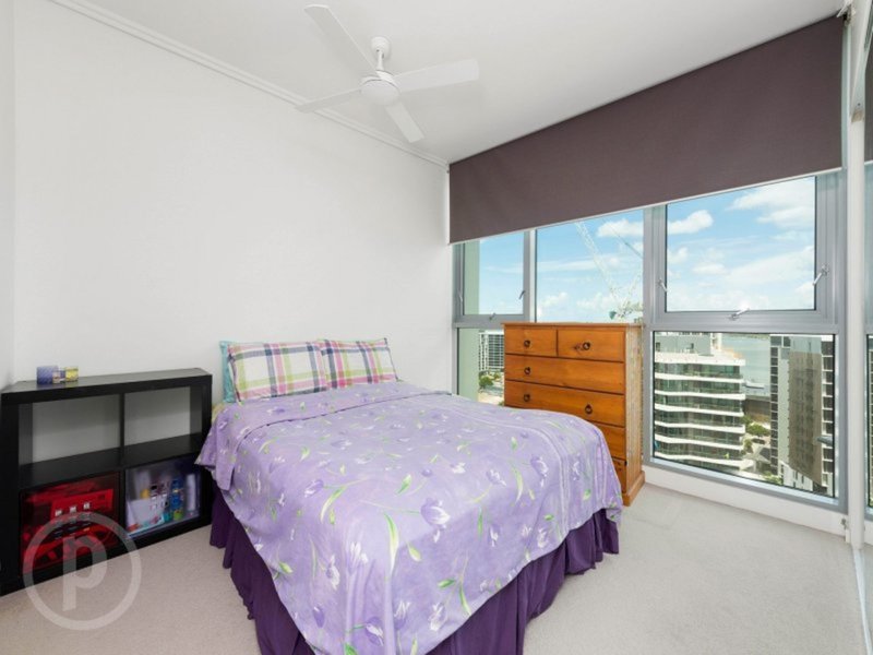 Photo - 11705/8 Harbour Road, Hamilton QLD 4007 - Image 7