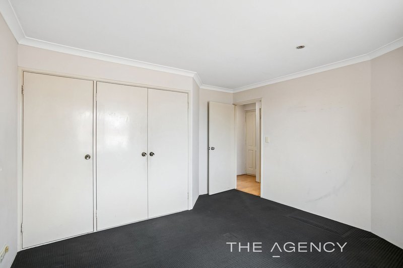 Photo - 1/171 Hillsborough Drive, Nollamara WA 6061 - Image 9