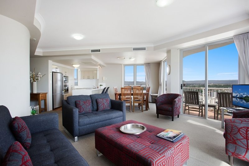 Photo - 1171/2633 Gold Coast Highway, Broadbeach QLD 4218 - Image 3