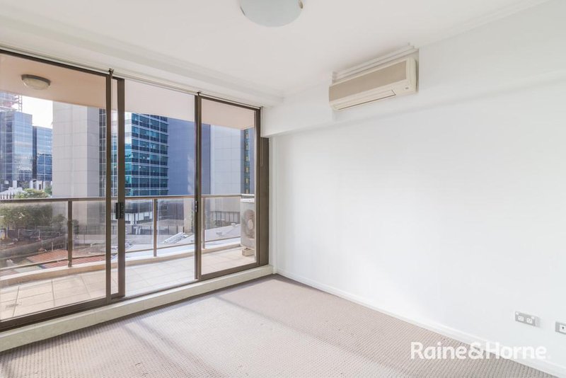 Photo - 117/13-15 Hassall Street, Parramatta NSW 2150 - Image 2