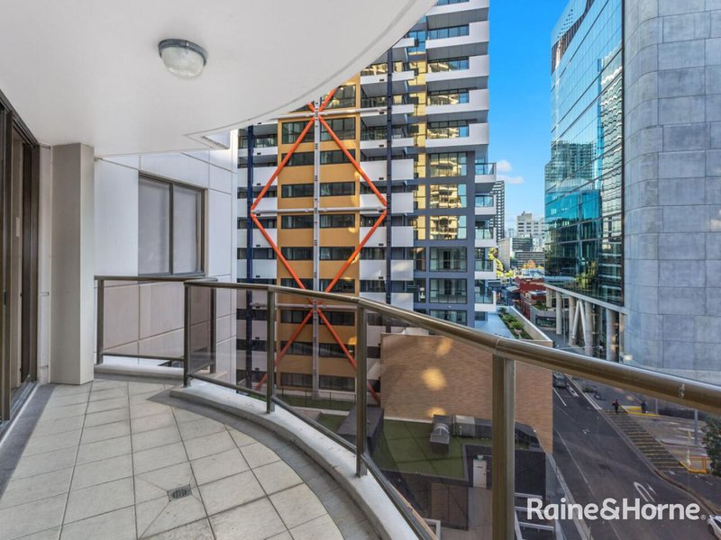 Photo - 117/13-15 Hassall Street, Parramatta NSW 2150 - Image 6