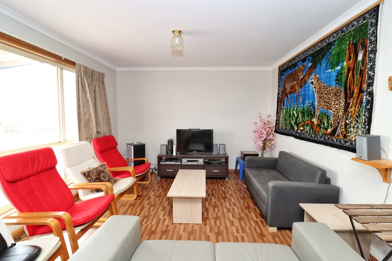 Photo - 1174 Pine Mount Road, Woodstock NSW 2793 - Image 5