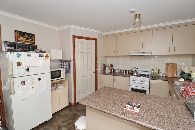 Photo - 1174 Pine Mount Road, Woodstock NSW 2793 - Image 6