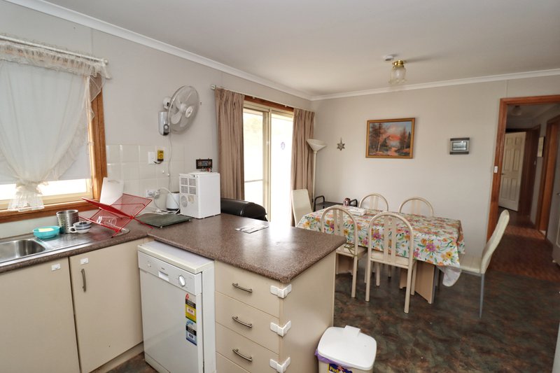 Photo - 1174 Pine Mount Road, Woodstock NSW 2793 - Image 7