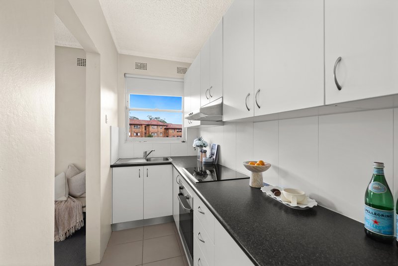 Photo - 11/75 Glassop Street, Balmain NSW 2041 - Image 3