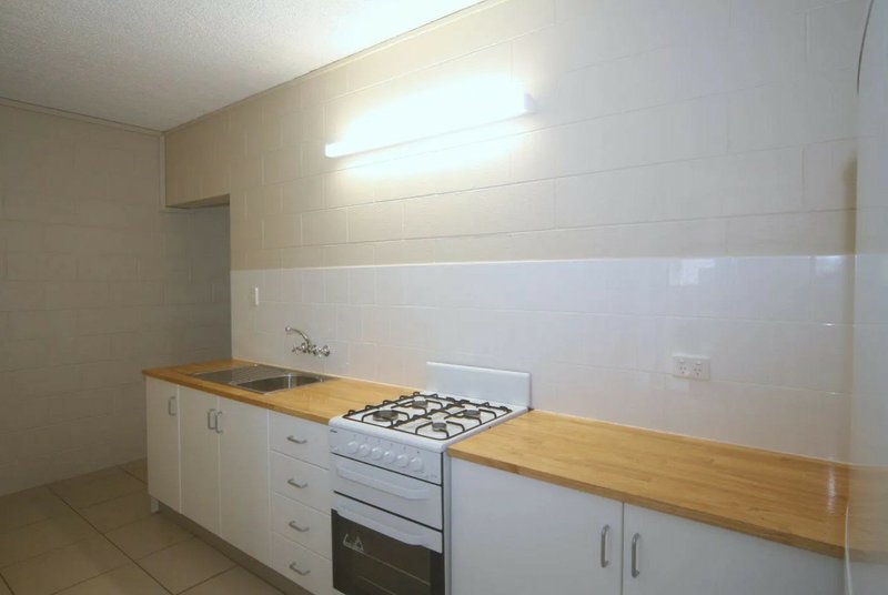 Photo - 1/175 Sheridan Street, Cairns North QLD 4870 - Image 3