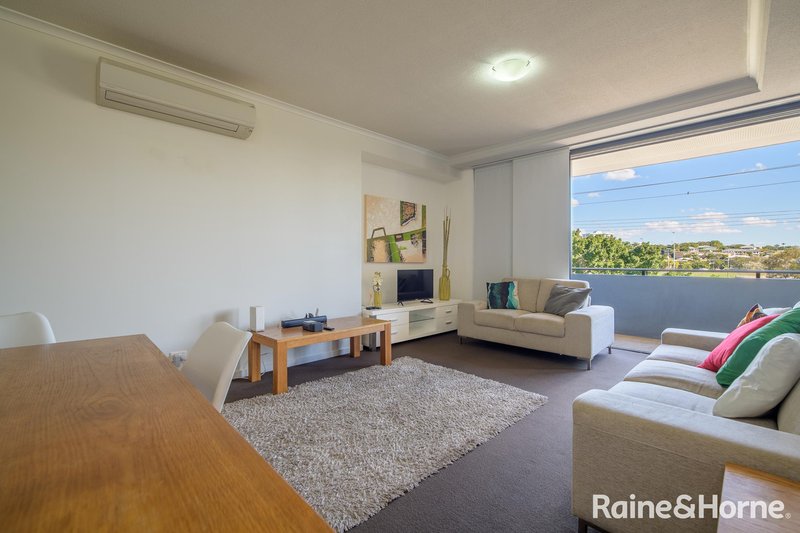 Photo - 117/64 Glenlyon Street, Gladstone Central QLD 4680 - Image 5