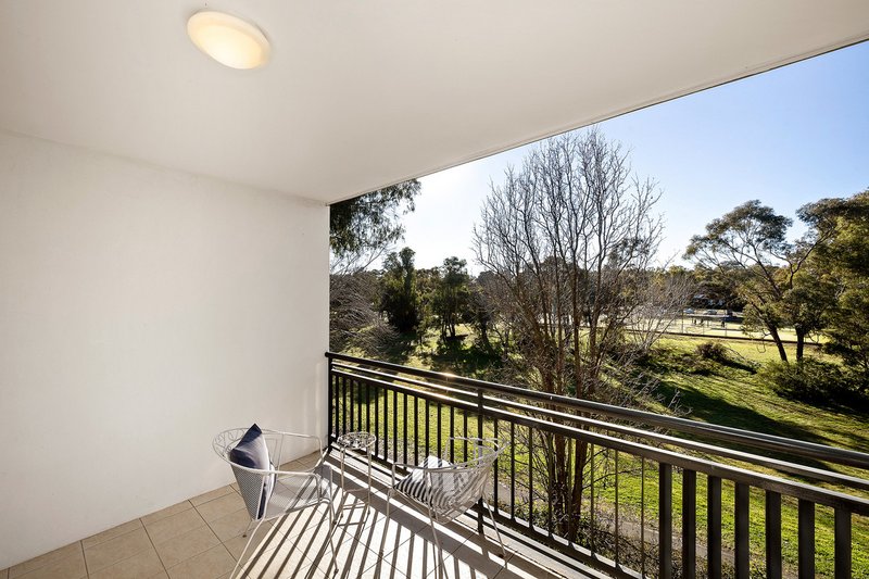 Photo - 117/68 Hardwick Crescent, Holt ACT 2615 - Image 1