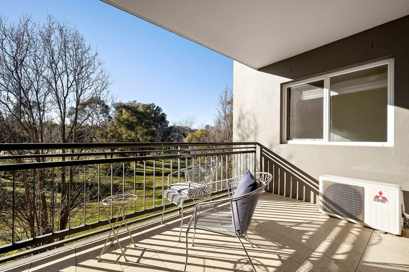 Photo - 117/68 Hardwick Crescent, Holt ACT 2615 - Image 2