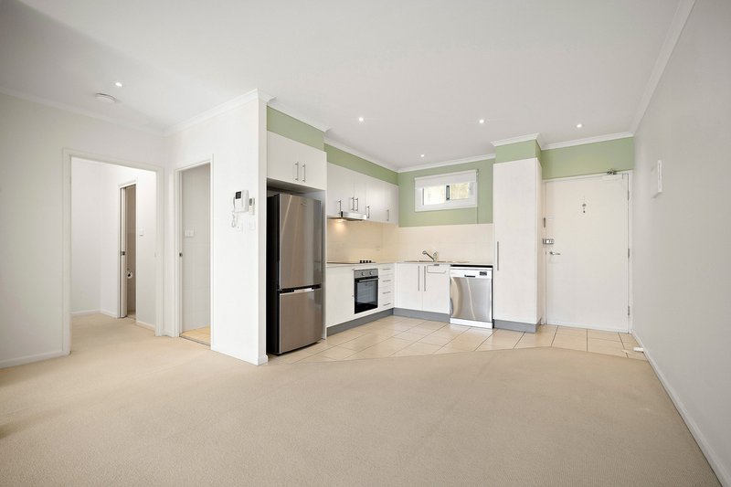 Photo - 117/68 Hardwick Crescent, Holt ACT 2615 - Image 4
