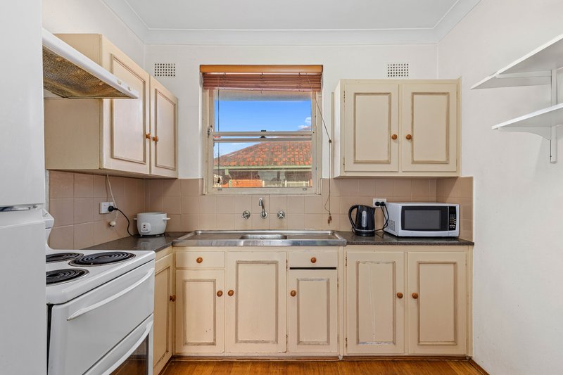 Photo - 11/77 Queens Road, Hurstville NSW 2220 - Image 3