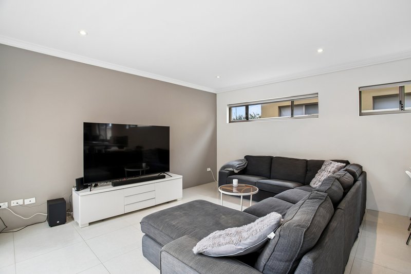 Photo - 117A Duke Street, Scarborough WA 6019 - Image 10