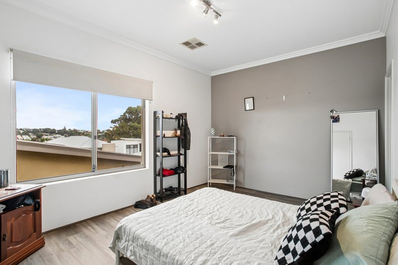 Photo - 117A Duke Street, Scarborough WA 6019 - Image 16