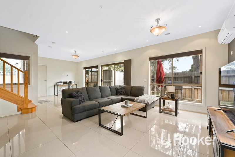 Photo - 117a Fordholm Road, Hampton Park VIC 3976 - Image 3