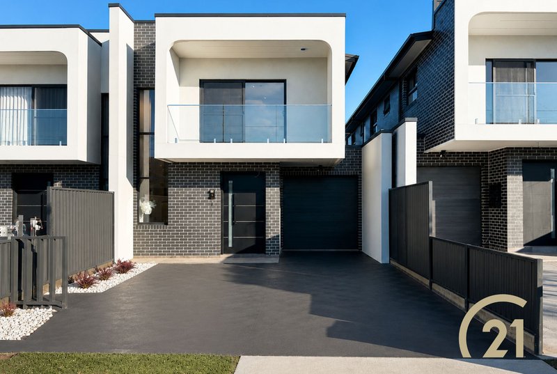 Photo - 117A Stella Street, Fairfield Heights NSW 2165 - Image 1