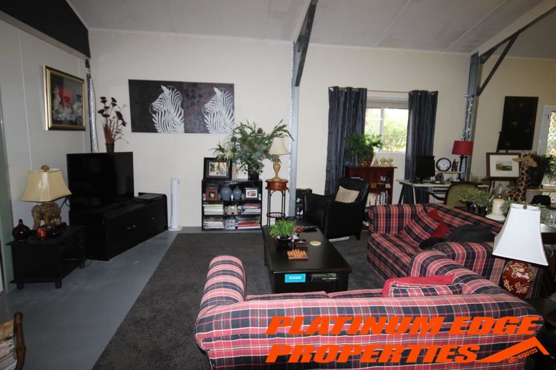 Photo - 118-124 Walker Drive, Kooralbyn QLD 4285 - Image 11