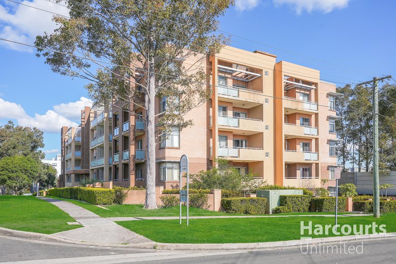 Photo - 11/8-18 Wallace Street, Blacktown NSW 2148 - Image 1