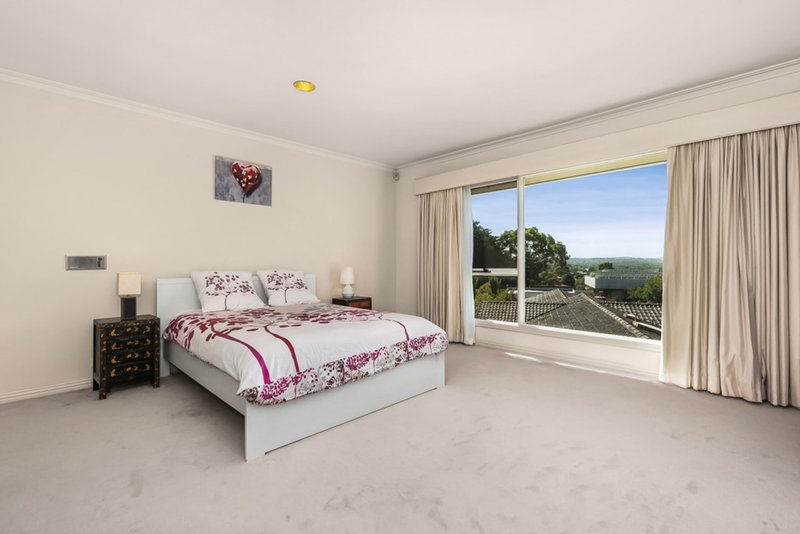 Photo - 1/18-22 Lum Road, Wheelers Hill VIC 3150 - Image 8