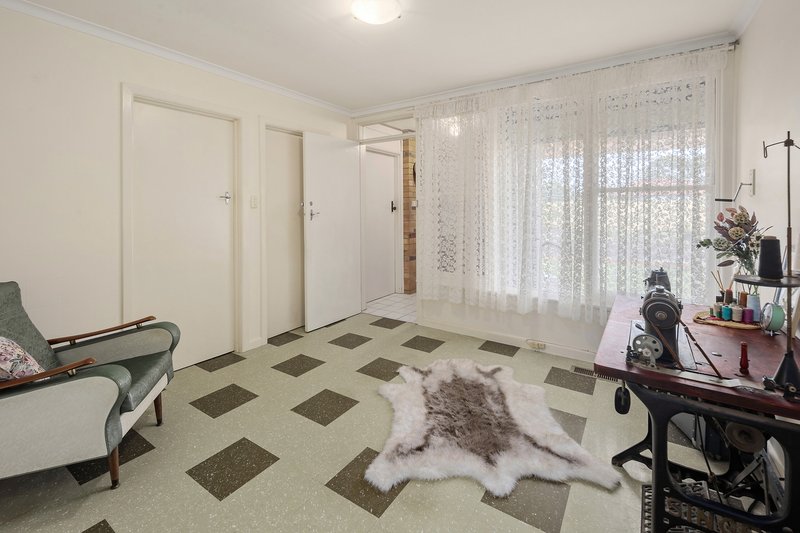 Photo - 118 Alexander Avenue, Thomastown VIC 3074 - Image 11