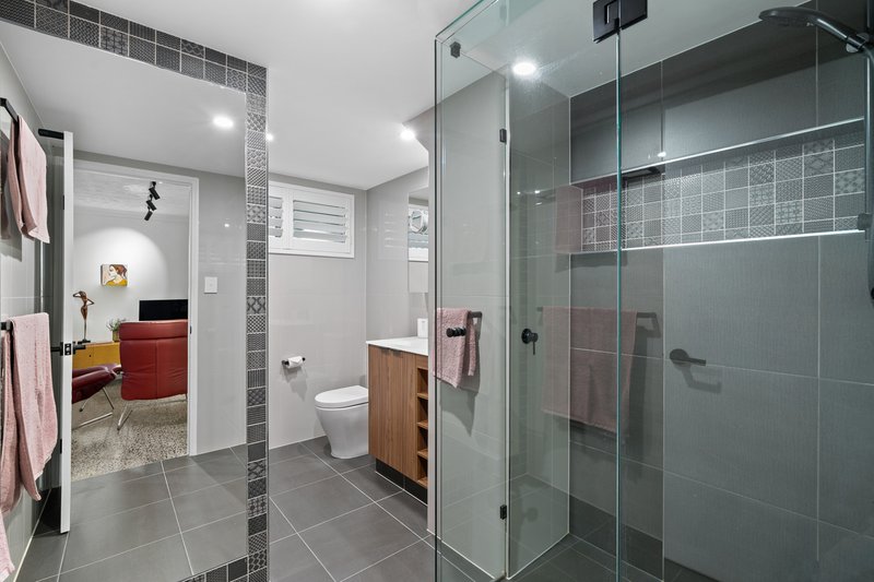 Photo - 1/18 Alma Road, Clayfield QLD 4011 - Image 7