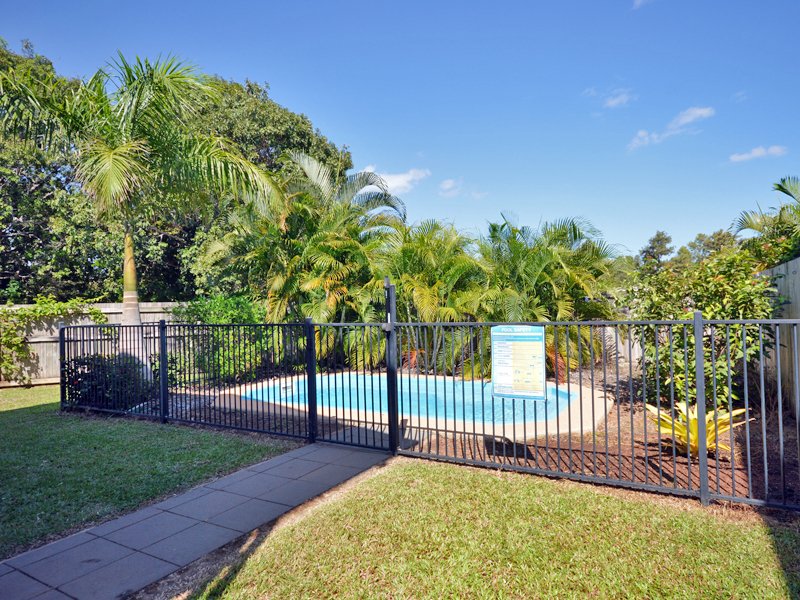 Photo - 1/18 Anzac Avenue, Rocky Point QLD 4874 - Image 22