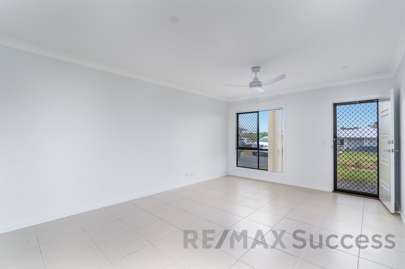 Photo - 1/18 Aquila Drive, Meringandan West QLD 4352 - Image 2