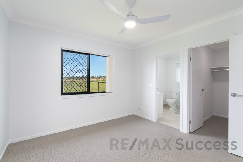 Photo - 1/18 Aquila Drive, Meringandan West QLD 4352 - Image 4