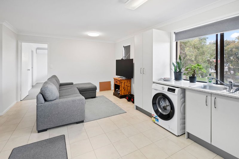 Photo - 118 Ashmore Road, Benowa QLD 4217 - Image 12