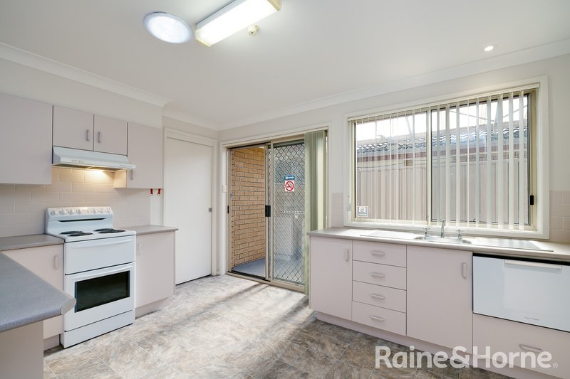 Photo - 1/18 Bambara Close, Lambton NSW 2299 - Image 5