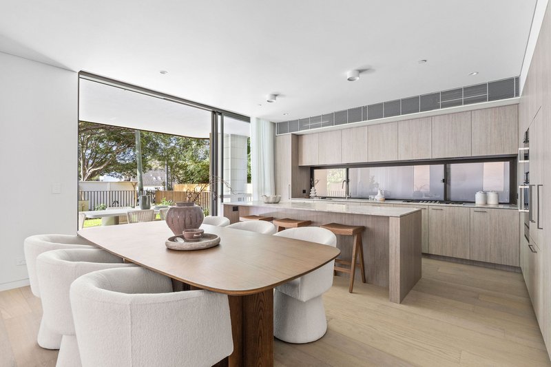 Photo - 1/18 Boronia Road, Bellevue Hill NSW 2023 - Image 4