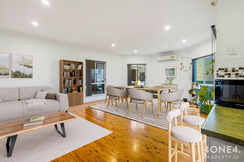 Photo - 118 Branscombe Road, Claremont TAS 7011 - Image 3
