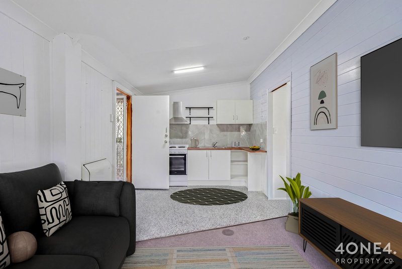 Photo - 118 Branscombe Road, Claremont TAS 7011 - Image 24