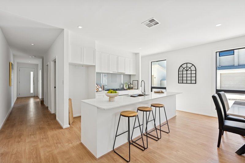 Photo - 11/8 Briar Road, Felixstow SA 5070 - Image 5