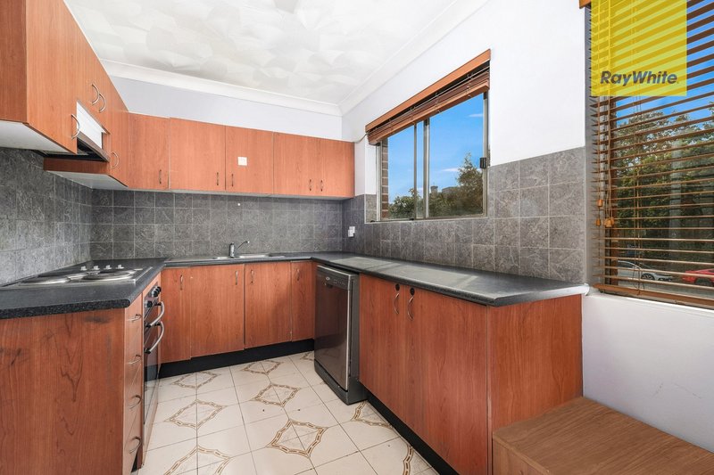 Photo - 11/8 Brisbane Street, Harris Park NSW 2150 - Image 4
