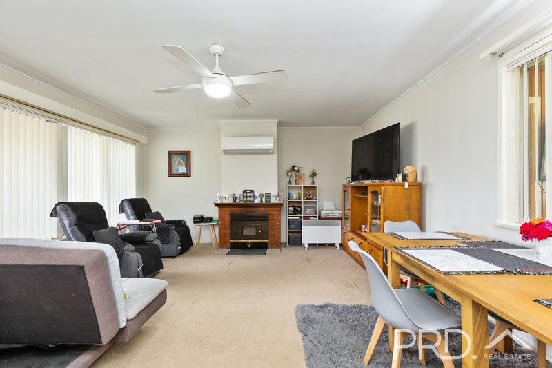 Photo - 118 Broughton Street, Tumut NSW 2720 - Image 4