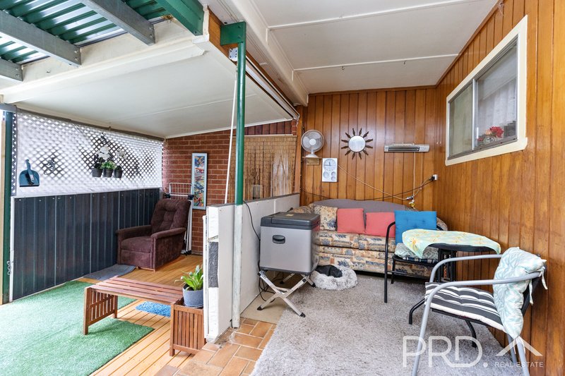 Photo - 118 Broughton Street, Tumut NSW 2720 - Image 11