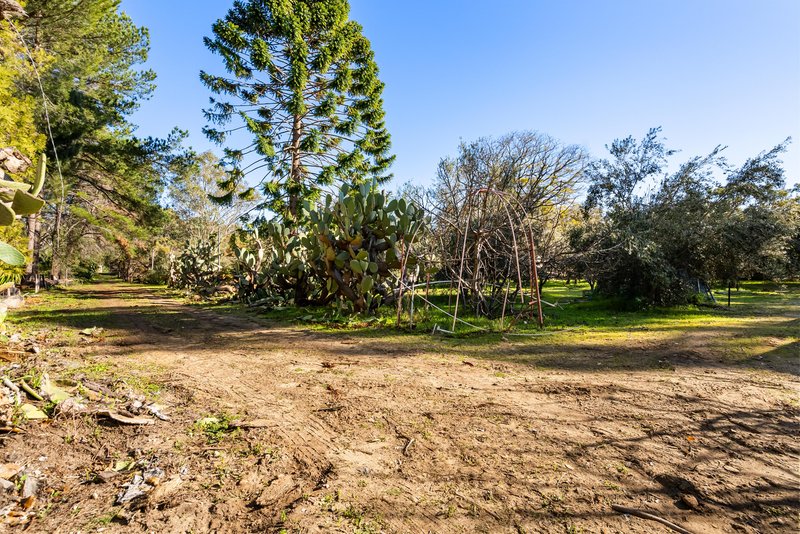 Photo - 118 Caponi Road, Barragup WA 6209 - Image 6