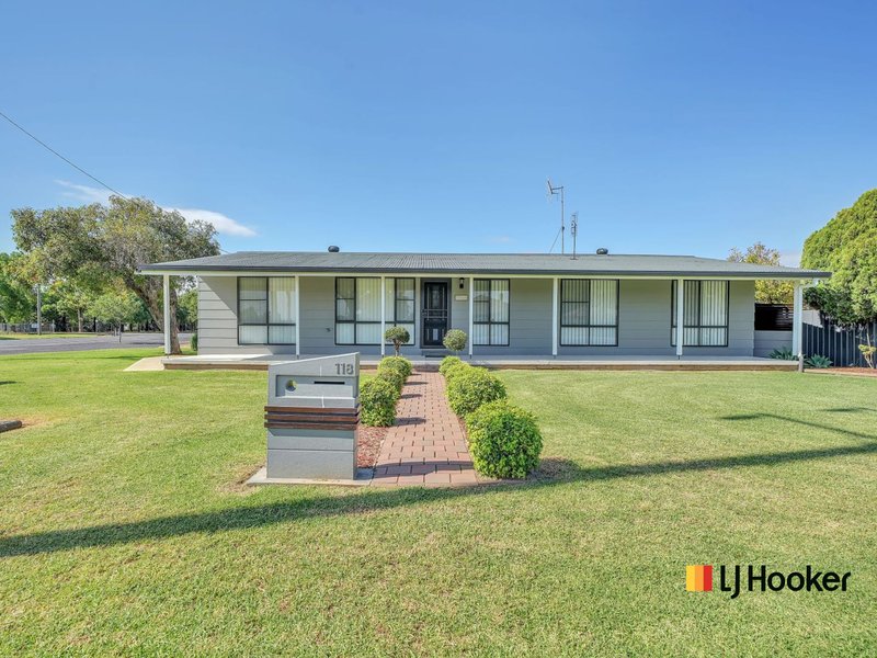 118 Cathundril Street, Narromine NSW 2821