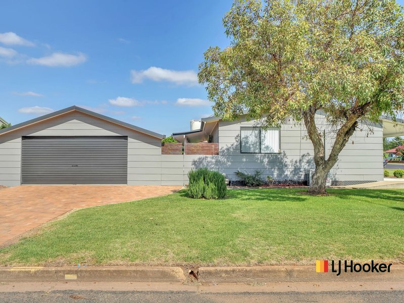 Photo - 118 Cathundril Street, Narromine NSW 2821 - Image 14