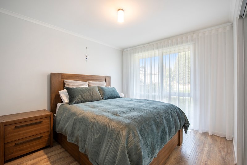 Photo - 1/18 Clydebank Avenue, Endeavour Hills VIC 3802 - Image 5