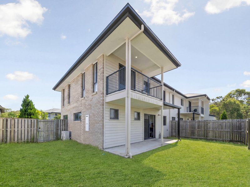Photo - 1/18 Dryander Street, North Lakes QLD 4509 - Image 2