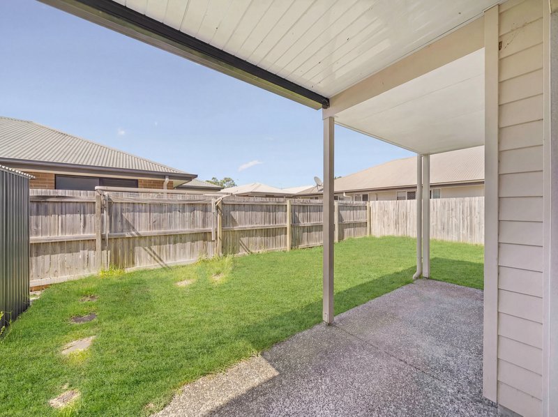 Photo - 1/18 Dryander Street, North Lakes QLD 4509 - Image 8