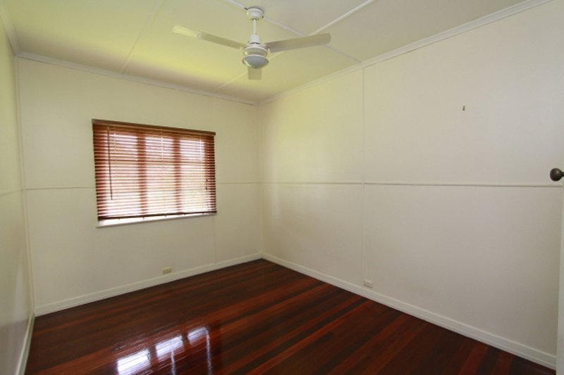 Photo - 1/18 Elizabeth Street, Toowong QLD 4066 - Image 4