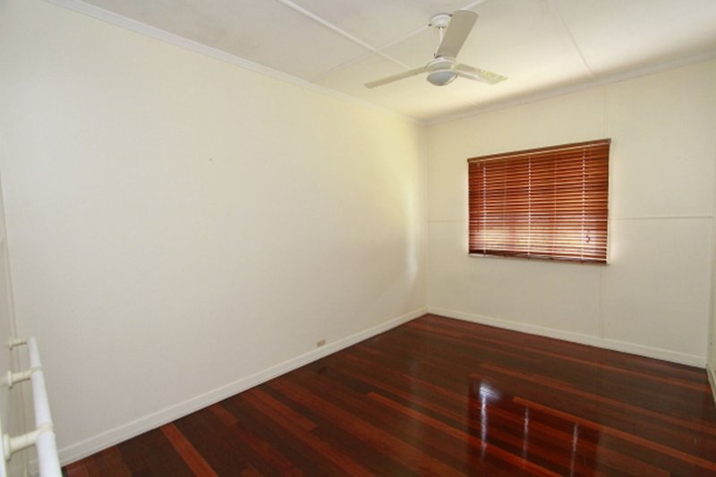 Photo - 1/18 Elizabeth Street, Toowong QLD 4066 - Image 6