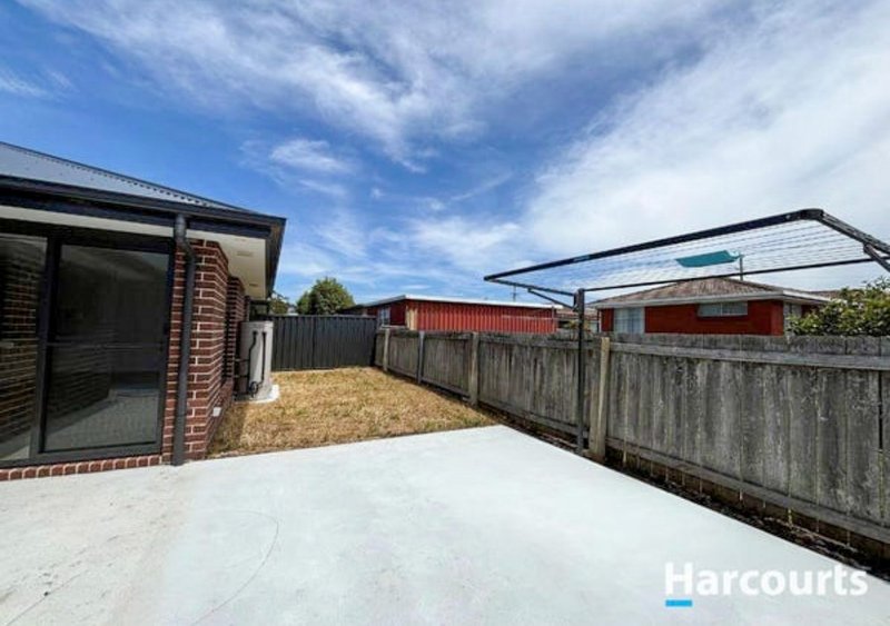 Photo - 1/18 Eveline Court, Devonport TAS 7310 - Image 15