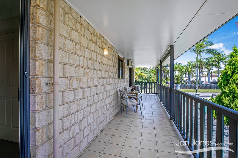 Photo - 118 Eversleigh Road, Scarborough QLD 4020 - Image 14