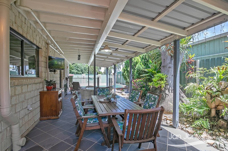 Photo - 118 Eversleigh Road, Scarborough QLD 4020 - Image 15