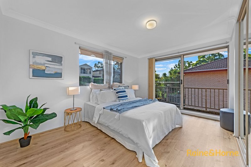 Photo - 11/8 Freeman Pl , Carlingford NSW 2118 - Image 2