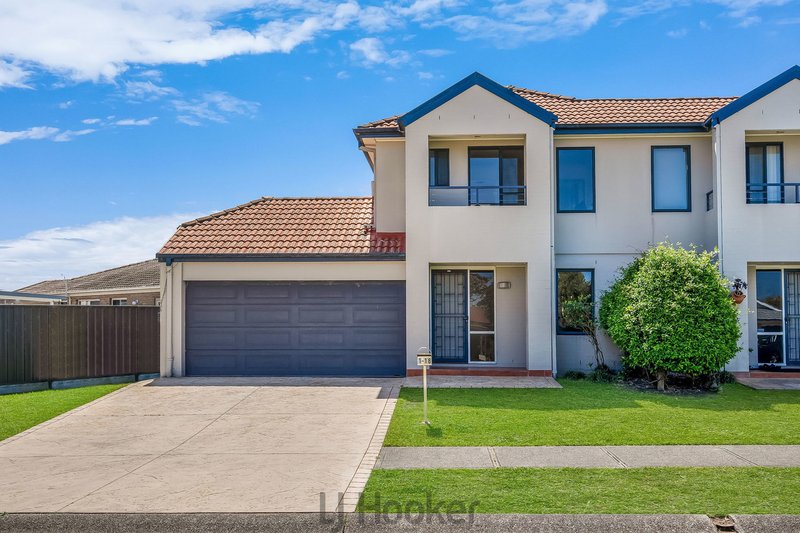 Photo - 1/18 Geraldton Drive, Redhead NSW 2290 - Image 1